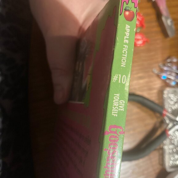 Vintage Book-Goosebumps #10 Diary of a Mad Mummy-1996 RL Stine Choose the Scare - Picture 3 of 4